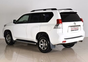Toyota Land Cruiser Prado Вид 3