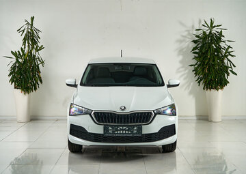 Skoda Rapid Вид 2
